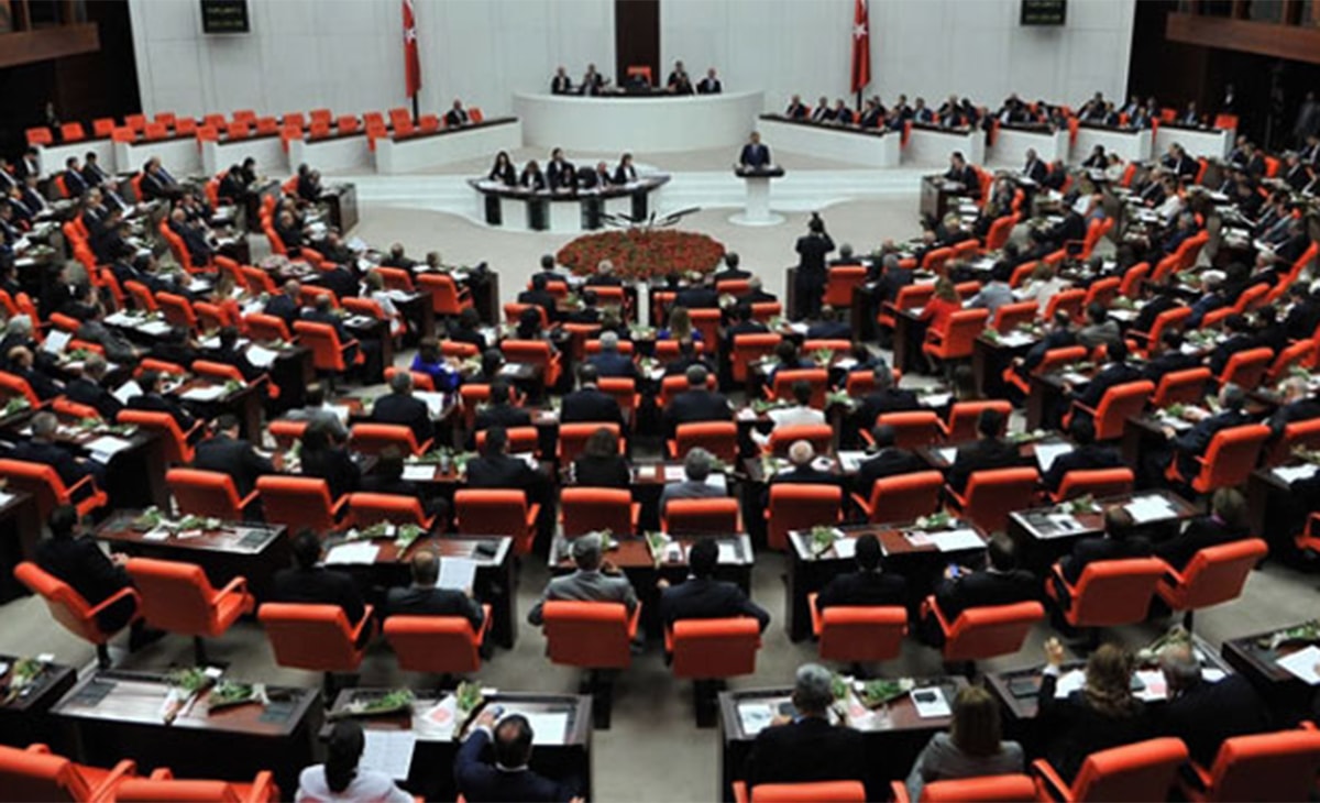 '6 Şubat depremi araştırılsın' önergesini AKP ve MHP reddetti