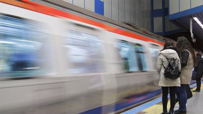 İstanbul Valiliği karar aldı: Metro 3 saat işletmeye kapatılacak