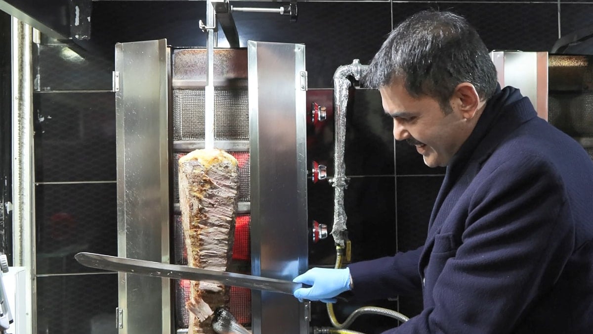 Kurum'dan 252 metrobüs alan İmamoğlu'na: Aciz