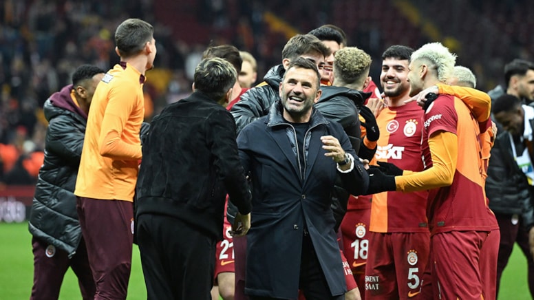Galatasaray'da Okan Buruk Avrupa Ligi'ndeki hedefi çizdi