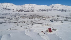 Ovacık Kayak Merkezi kayak tutkunlarını ağırlıyor