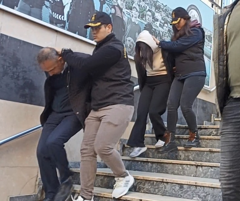 9 kişilik sahte dolar çetesi yakalandı