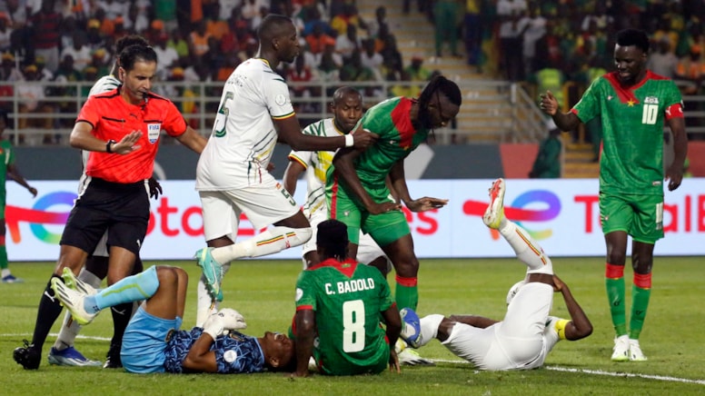 Burkina Faso'yu yenen Mali Afrika Uluslar Kupası'nda çeyrek finalde