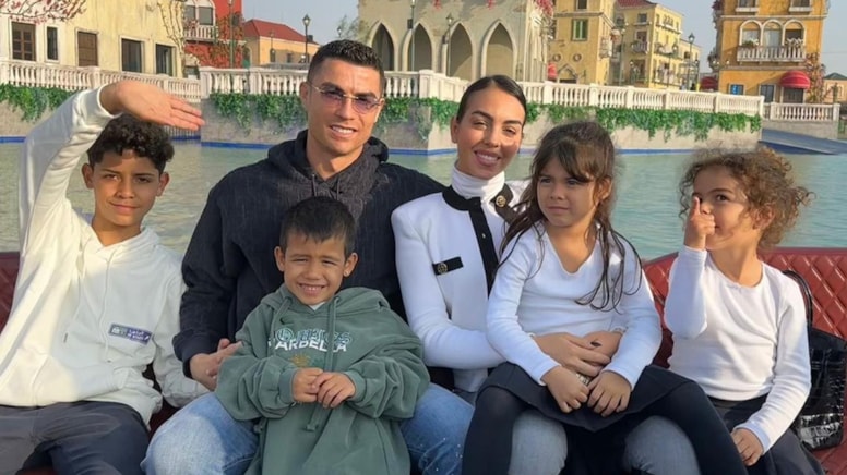 Cristiano Ronaldo Dubai'de lüks malikane satın aldı