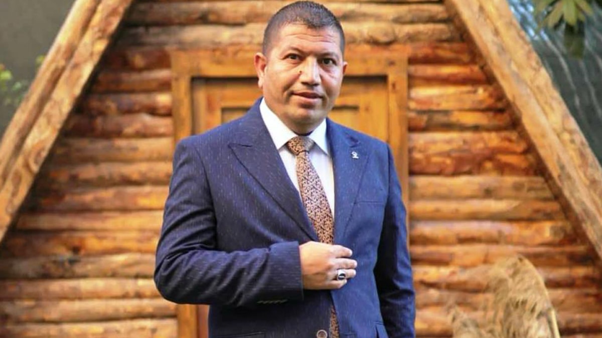 İş insanı tabancayla vurulmuş halde ölü bulundu