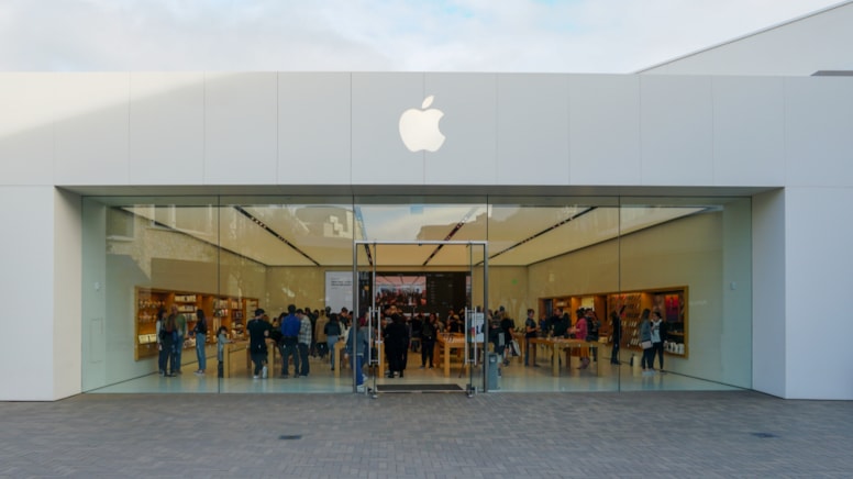 Apple, ödeme hizmetlerini diğer firmalara açmaya hazırlanıyor