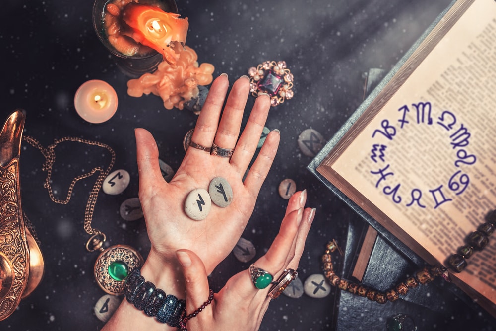 Yeni ve cesur bir çağın habercisi... 2024 burçlara neler getirecek?