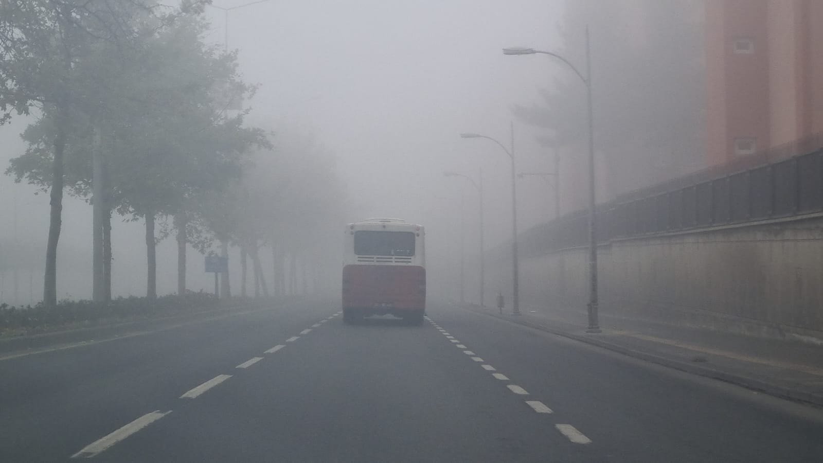 Diyarbakır'da uçak seferlerine sis engeli