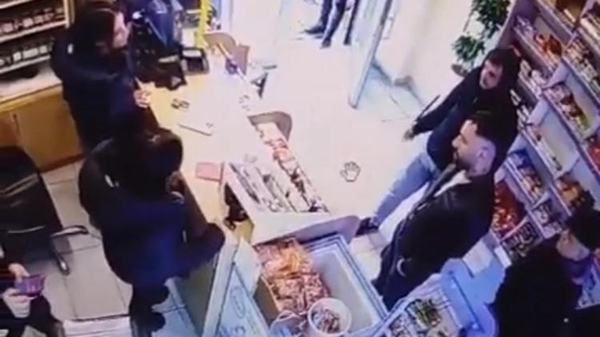 Tekel bayisine silahlı saldırı