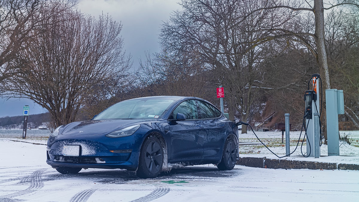 Elektrikli araç çilesi: Soğuk havada 'dondular'