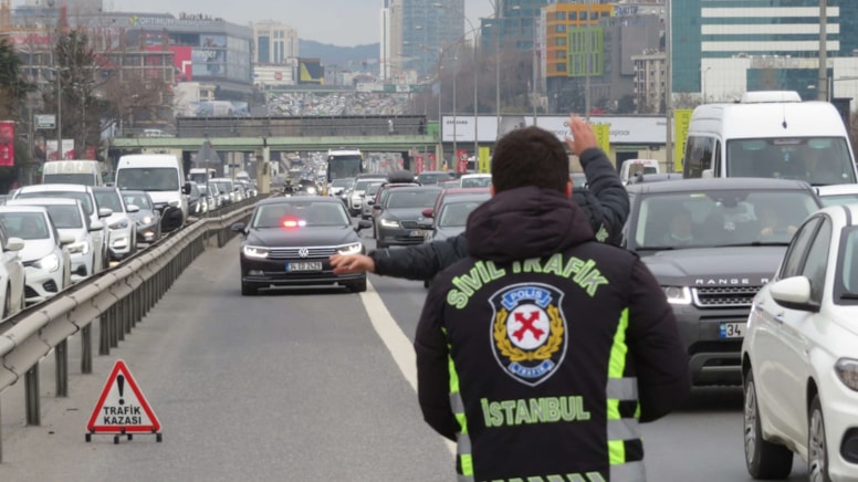 İstanbul'da polis denetimi