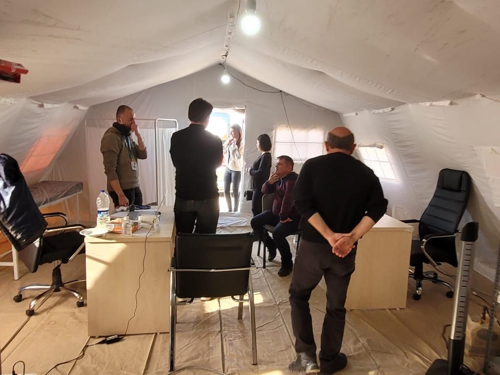 Deprem bölgesinde belirsizlik devam ediyor