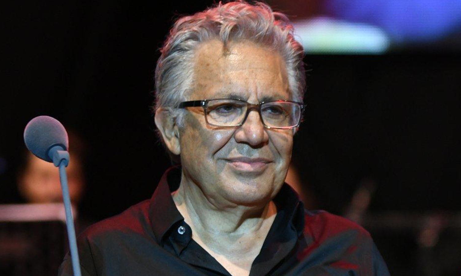 Zülfü Livaneli'den Gazze'de hayatını kaybeden çocuklar için şiir