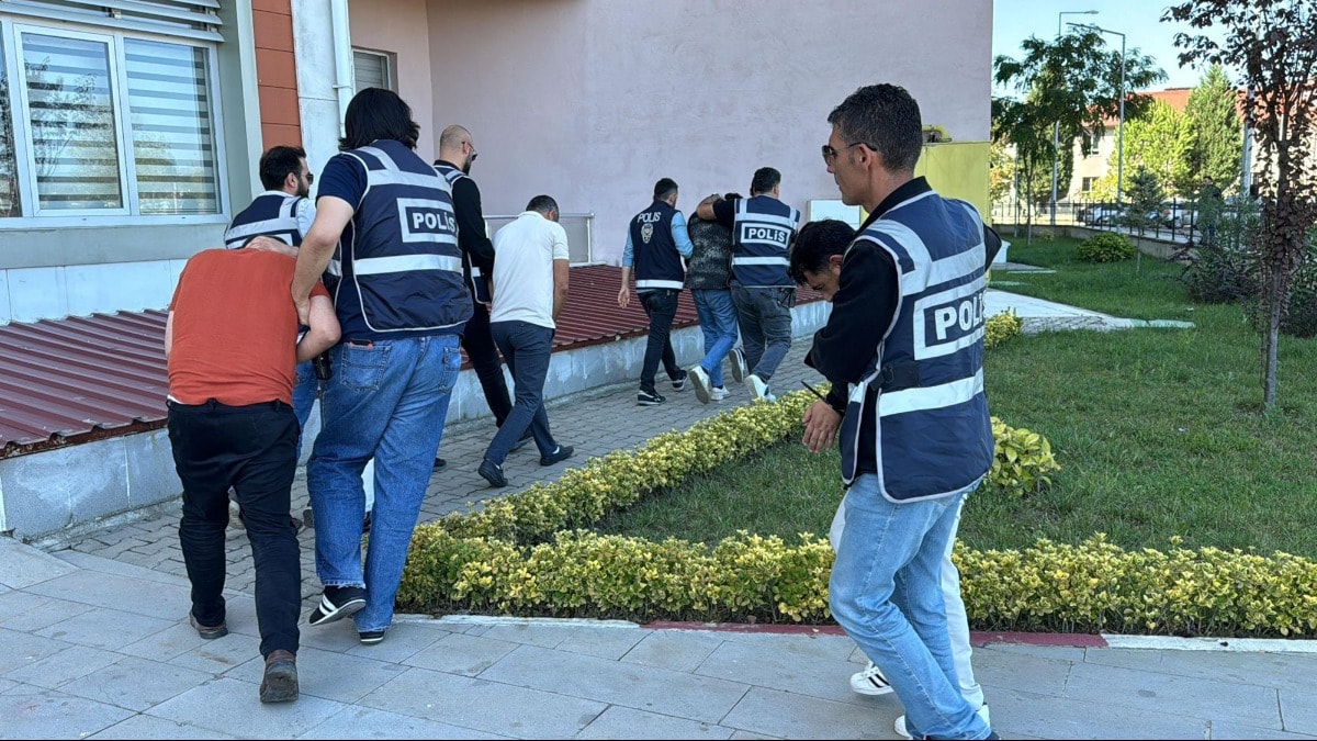 Bartın'da 3,5 milyon liralık dolandırıcılıkta 5 tutuklama