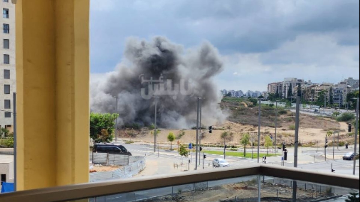 Gazze savaşının birinci yıl dönümüde İsrail'e roket saldırısı