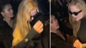 Nicole Kidman ve Salma Hayek arasında gergin anlar: 'Çek elini'