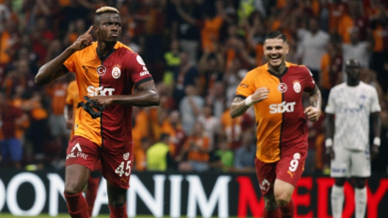 Menajeri, Icardi'nin Osimhen hakkındaki ilk yorumunu açıkladı