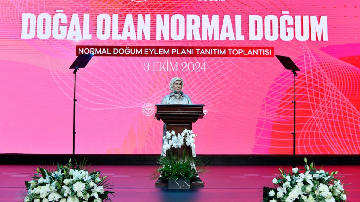 Emine Erdoğan'dan kadınlara 'normal doğum' daveti