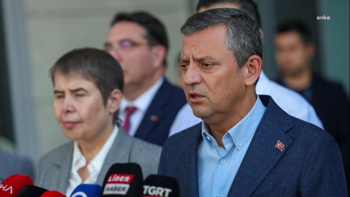 Özgür Özel'den birlik çağrısı