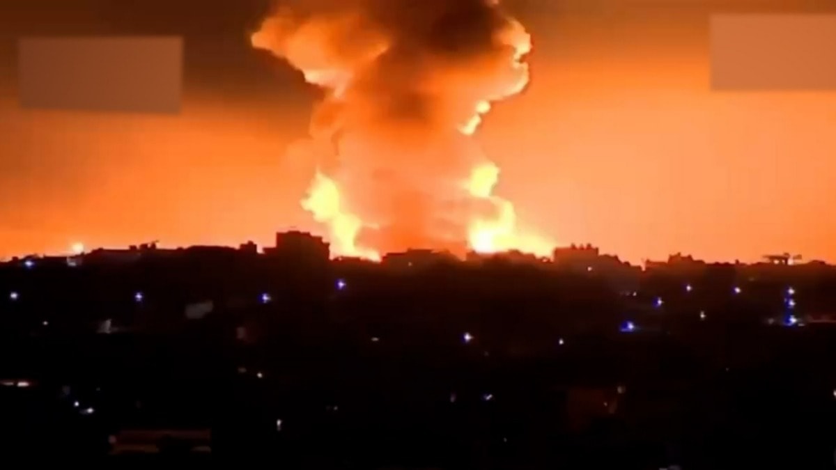 Beyrut'te hastanenin yakınına füze düştü: 13 ölü, 50'den fazla yaralı