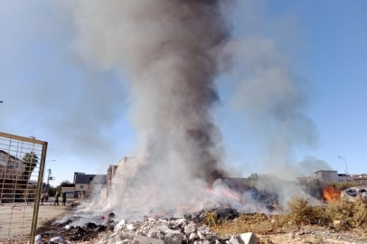 Mobilyacılar Sitesi'nde korkutan yangın