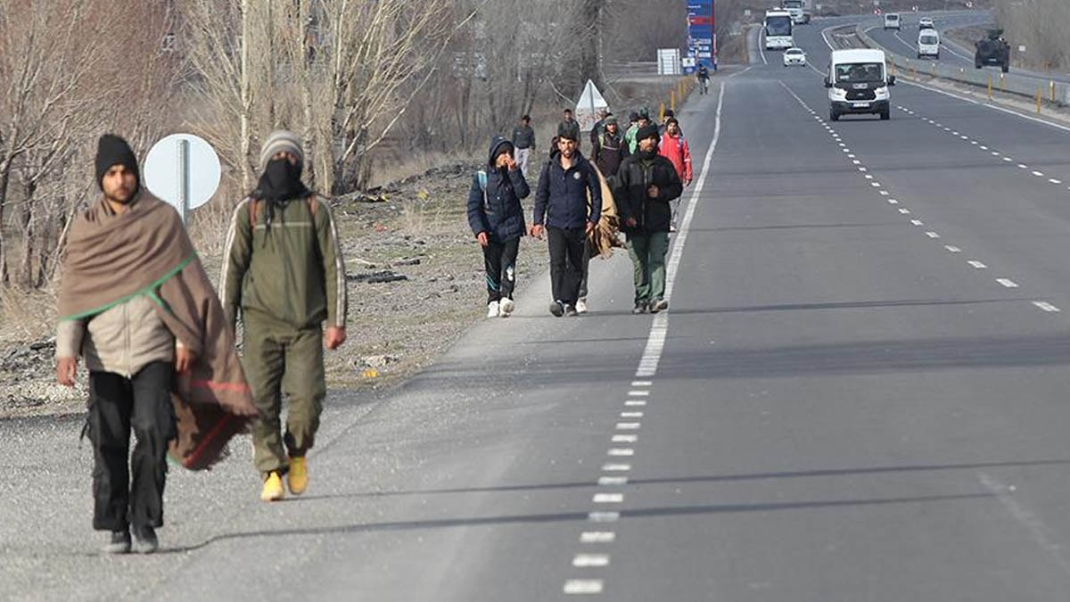 Türkiye'ye yeni göç dalgası: 4 milyon Afgan sığınmacı gelebilir!