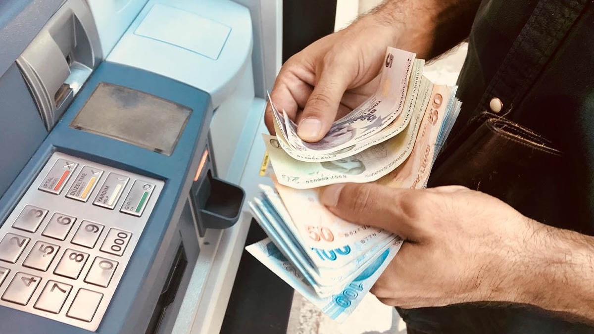 ATM'den para çekerken dikkat! Yargıtay'dan emsal karar: Hırsızlık suçu sayıldı