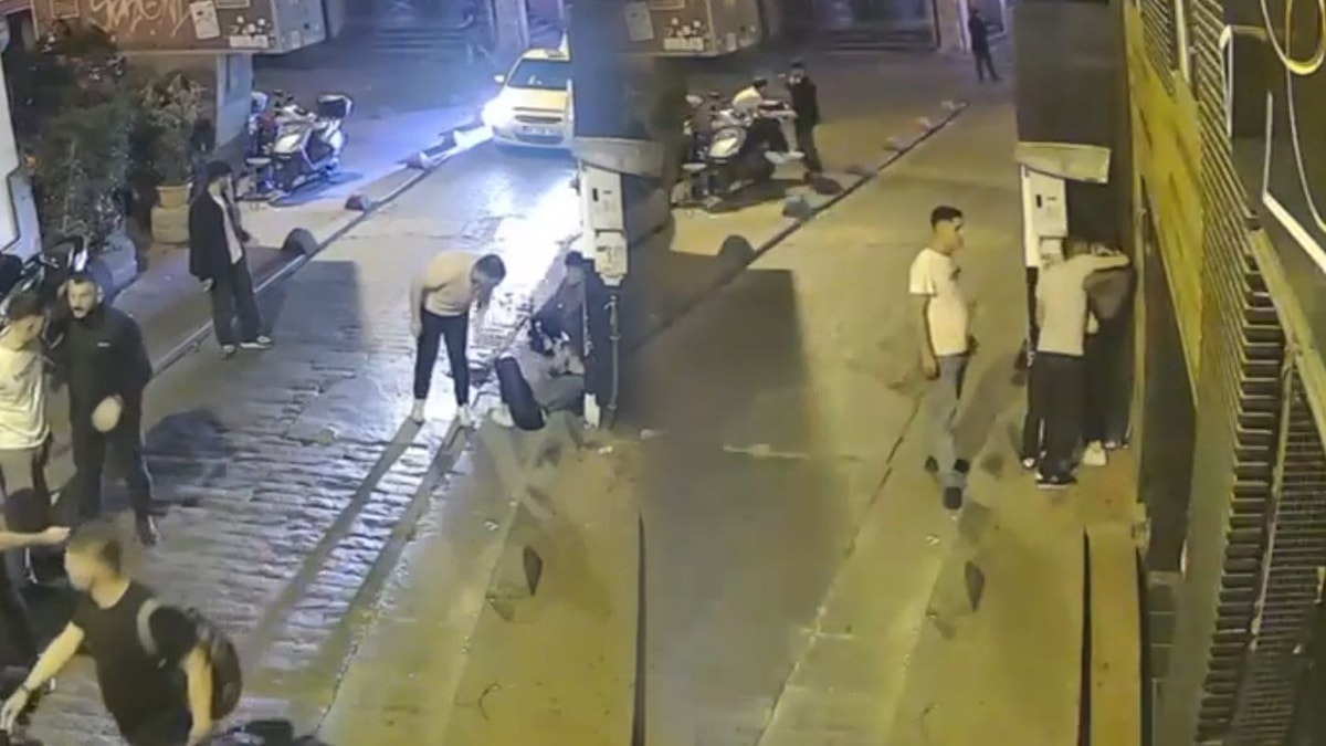 Tepkiler sonrası yeniden gözaltındalar: Beyoğlu'nda yolun ortasında tecavüz girişimi!