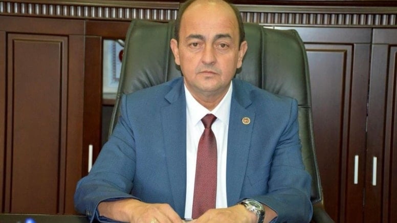 Kadın çalışanı taciz eden AKP'li belediye başkanı tutuklandı