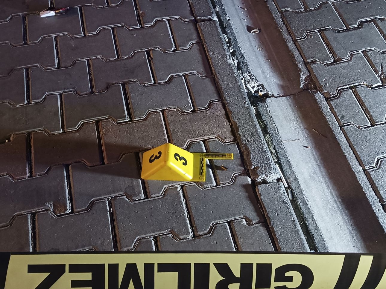 Gece kulübündeki kavga sokağa taştı: Yaralılar var