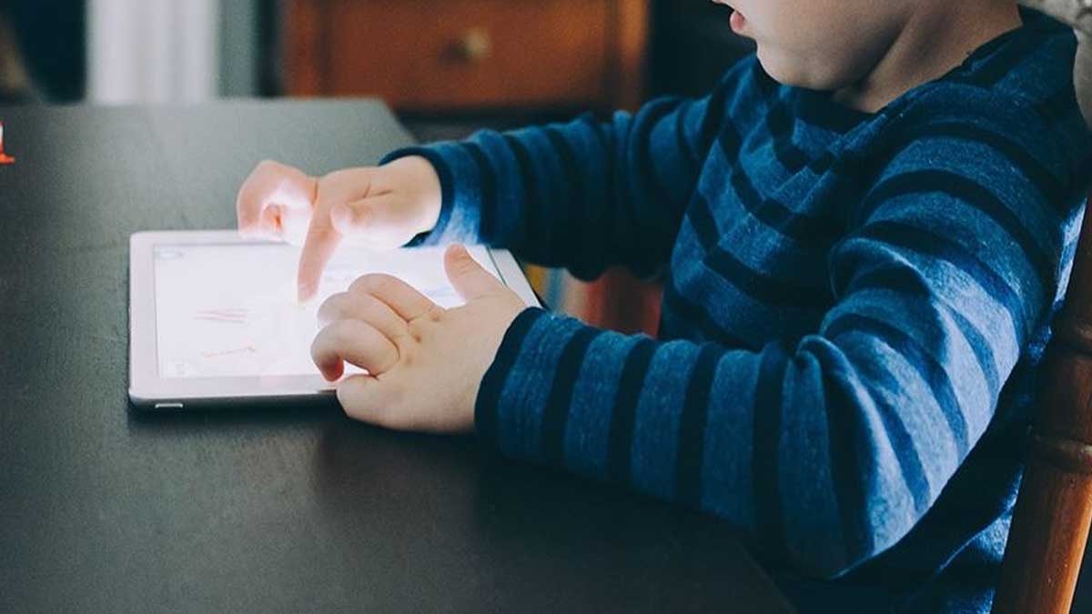 Çocuk istismarıyla gündemdeydi: Uygulamada 4 milyar mesaj sadece 150 kişi tarafından denetleniyor!