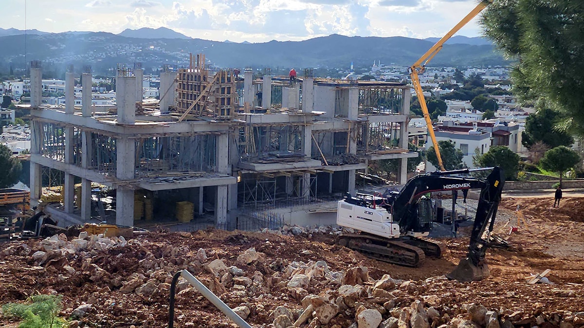 Bakanlık iki kent için inşaat yasağını uzattı