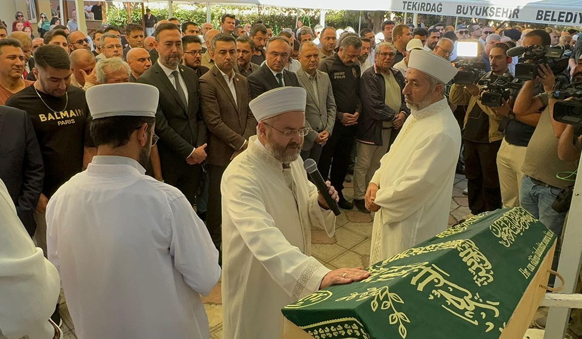 Sıla bebek son yolculuğuna uğurlandı, müftü af diledi