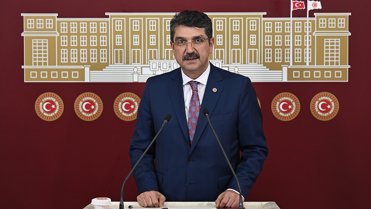 AKP'li Nasıroğlu, işçileri suçladı