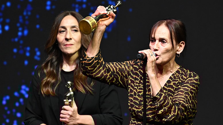 Altın Portakal'da 'İstanbul Sözleşmesi yaşatır' çağrısı