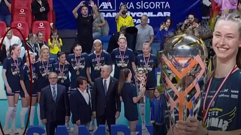 Eda Erdem'in hareketi geceye damga vurdu