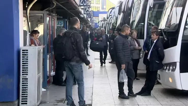 İstanbul-İzmir otobüsleri artık 3 ilde durmayacak