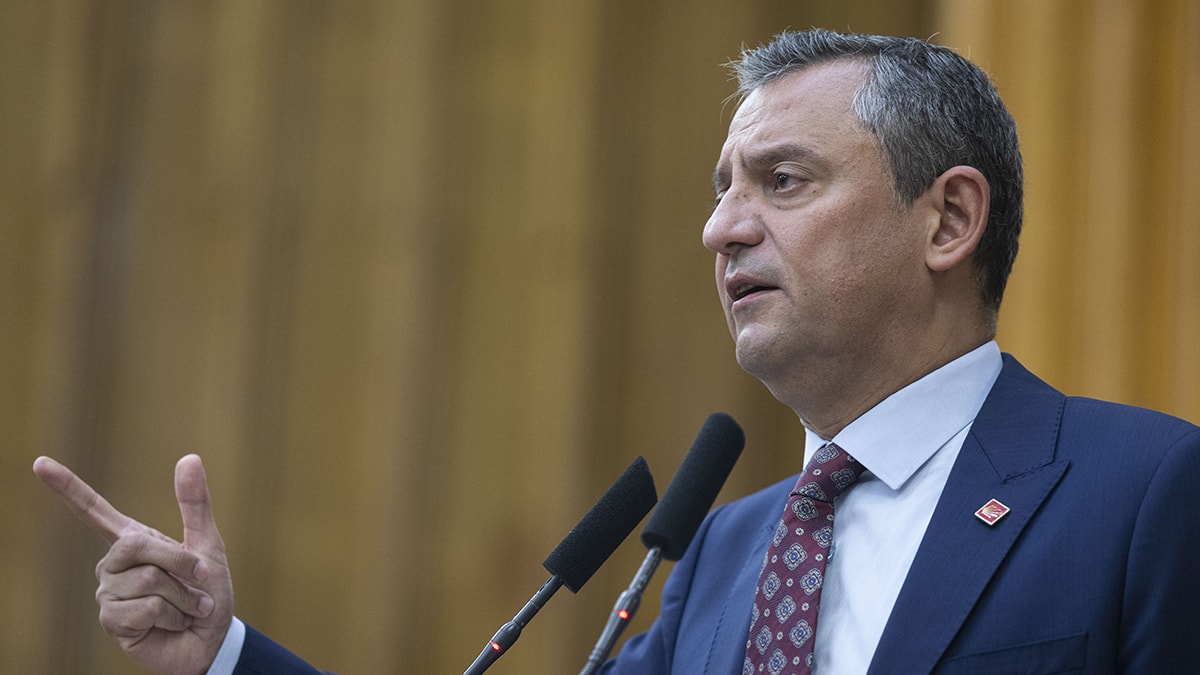 Özgür Özel'den 'süreç' hamlesi: Ahmet Türk de listede