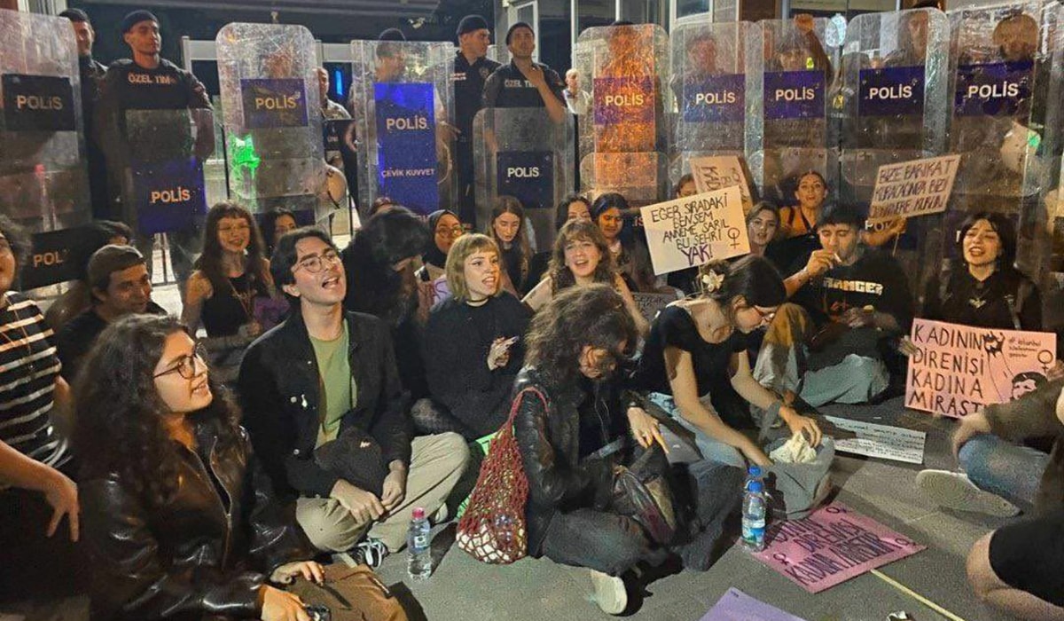Kadın cinayetlerini protesto eden 4 genç gözaltına alındı