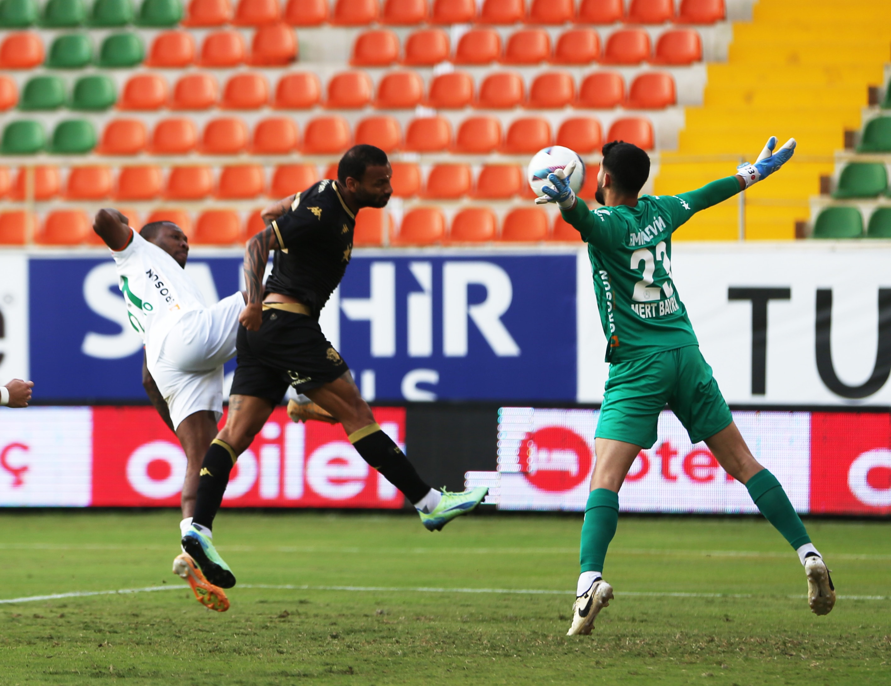Alanyaspor hazırlık maçında Hull City'ye mağlup oldu