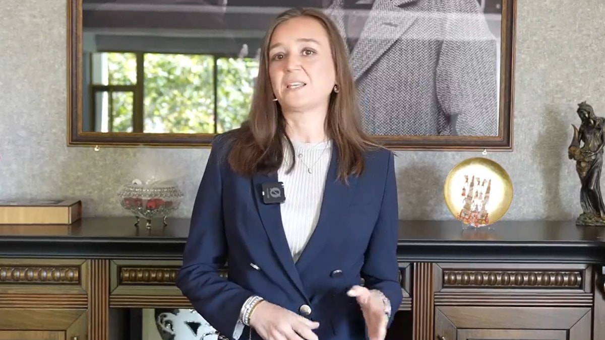 Kolon kanseri ameliyatını kürtaj gibi göstererek iftira kampanyası başlattılar