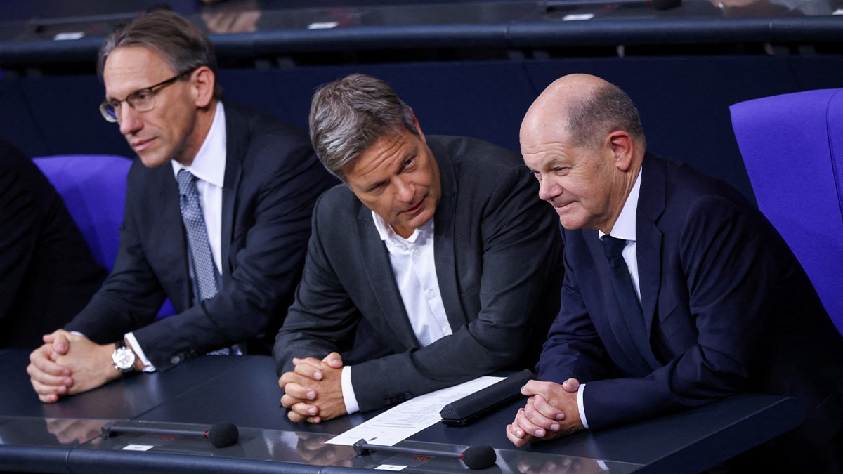 Hükümetin çöktüğü Almanya'yı neler bekliyor?