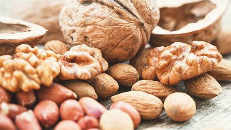 Ceviz, badem ya da fındık değil... Kilo vermek istediğinizde hangi kuruyemişi seçmelisiniz?