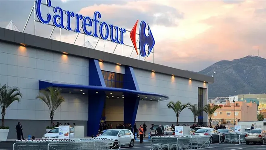 Carrefour dün o ülkedeki mağazalarının tamamını kapattı