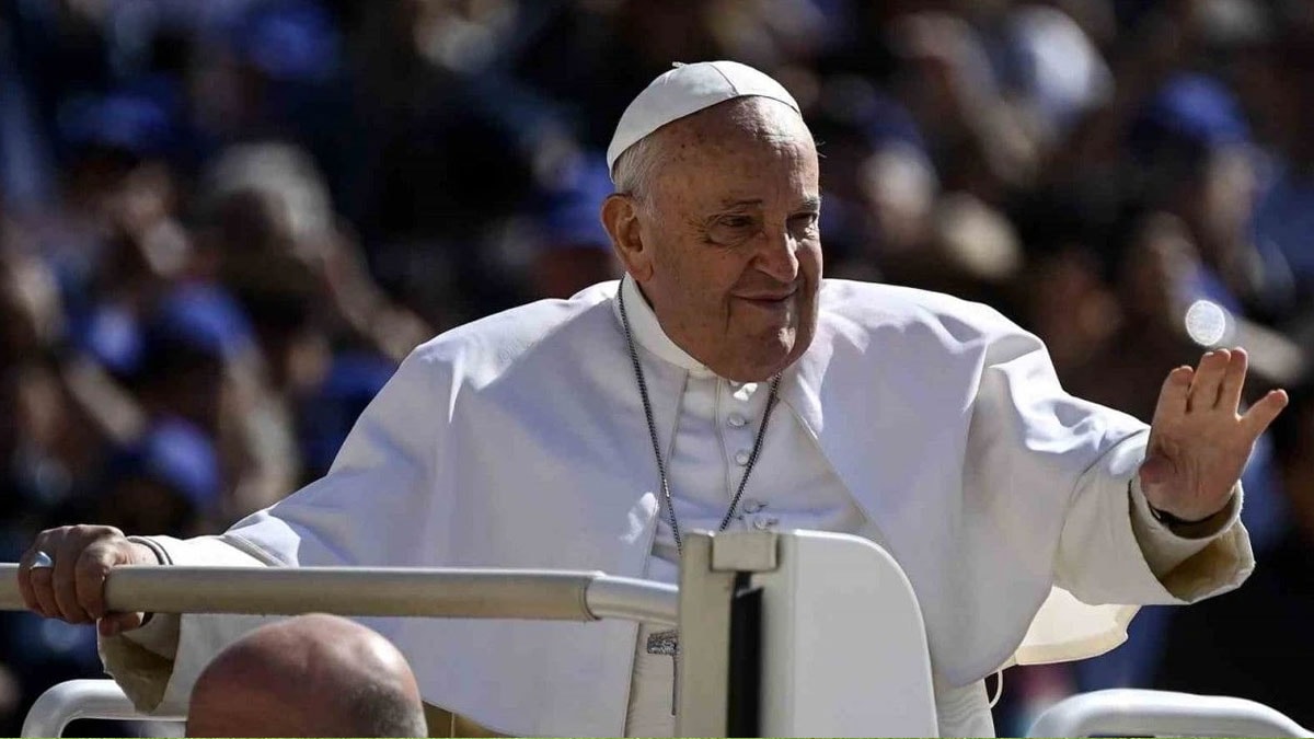 İsrail, Gazze'deki katliama dikkat çeken Papa'yı 'çifte standartla' suçladı