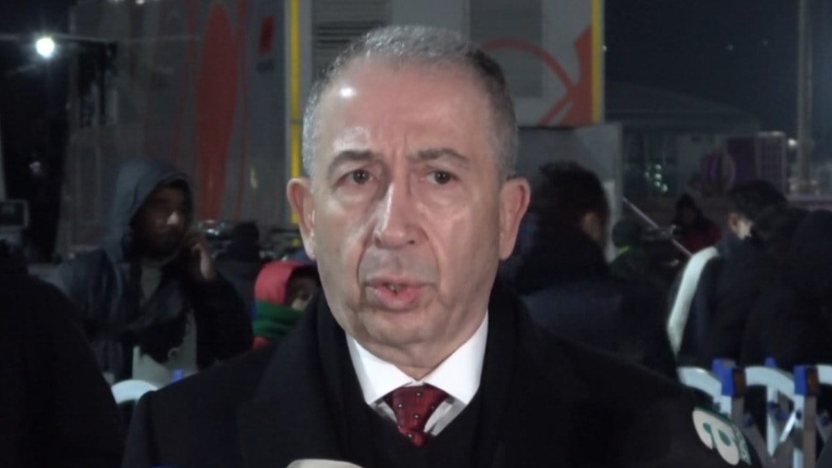 Metin Öztürk: Hemen hakemliği bıraksın