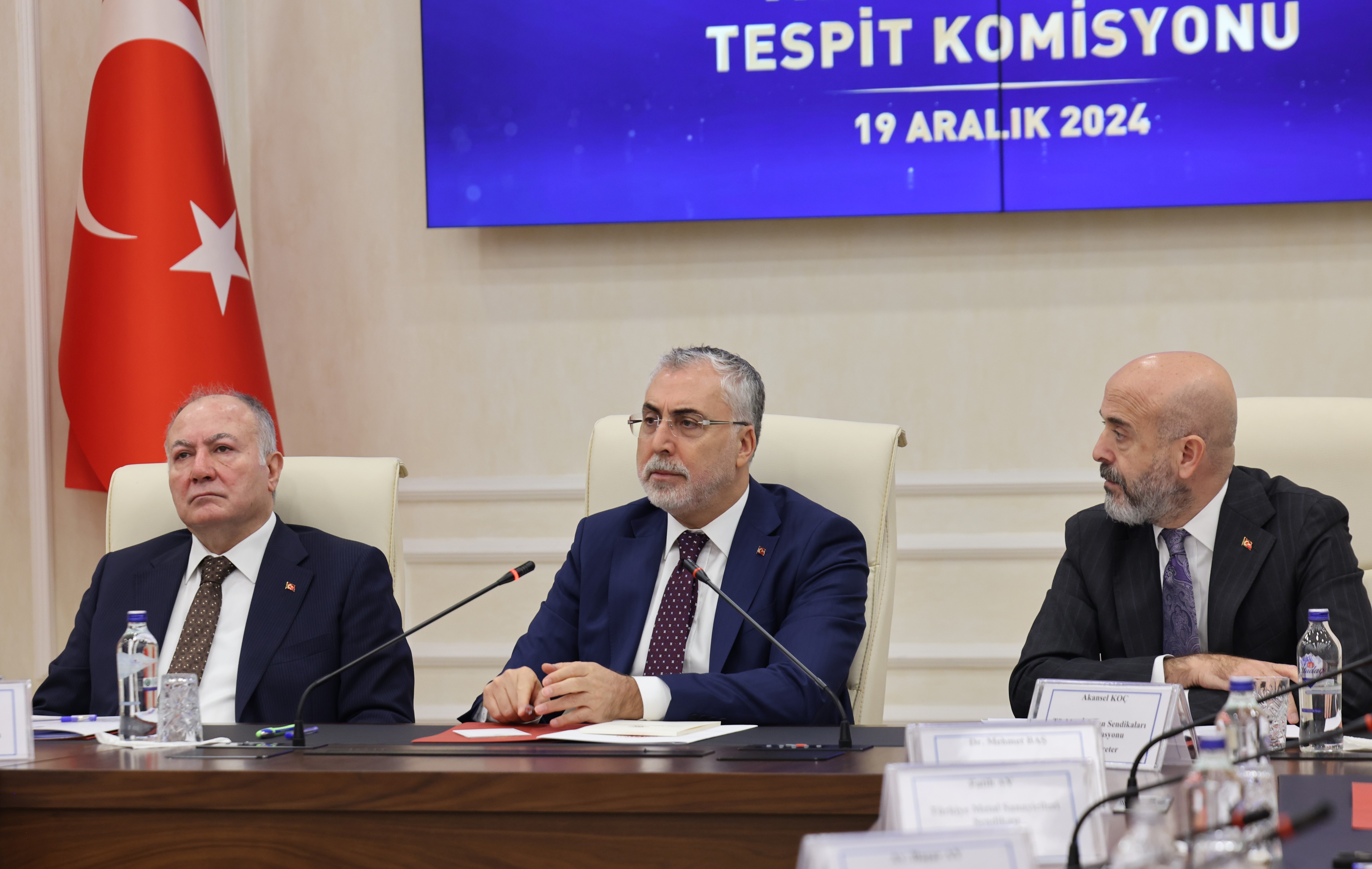 Asgari ücrette üçüncü toplantı sona erdi: Rakam yine konuşulmadı!