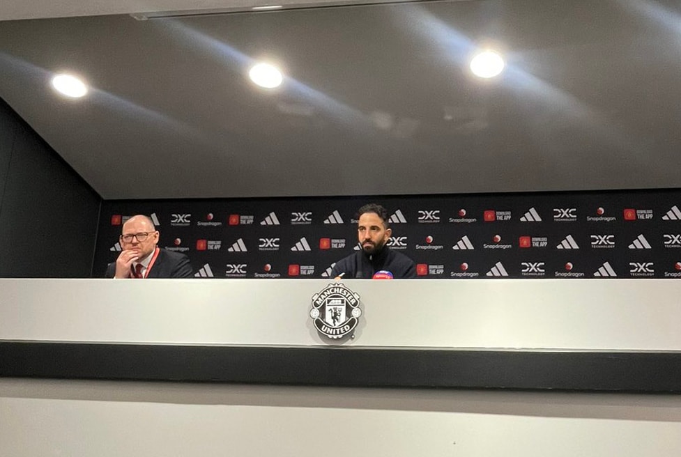 Tavan arasından su damlıyor! 'Gezegenin en utanç verici olayı'