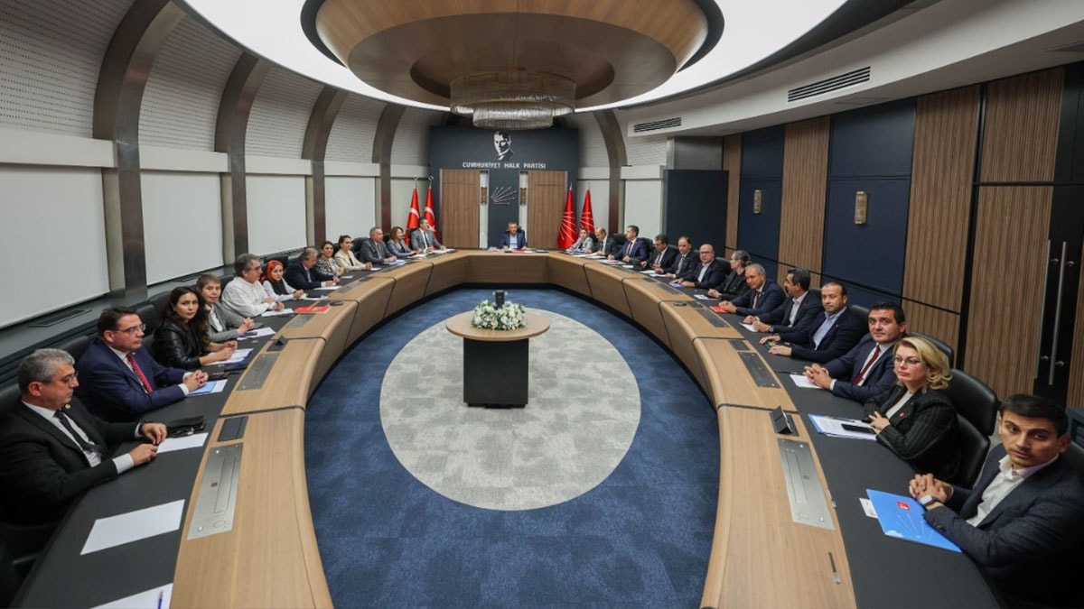 CHP'den yeni hamle! Özel sendikaları ziyaret edecek