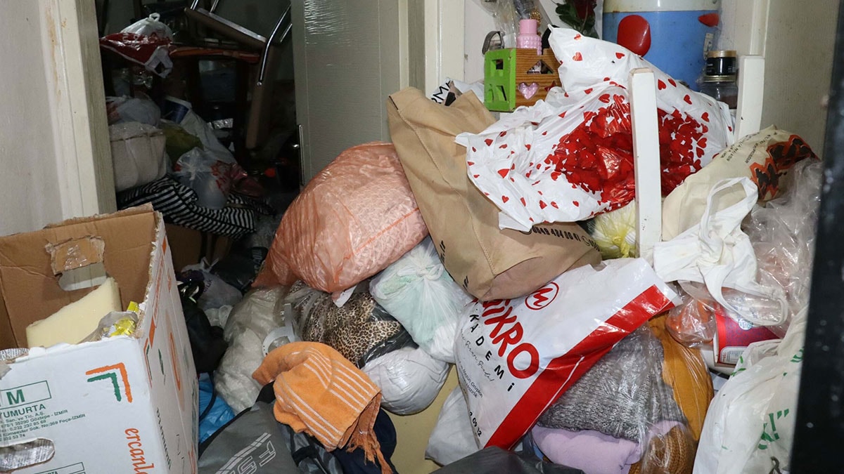 Aydın'da 'çöp ev' yedinci kez temizlendi